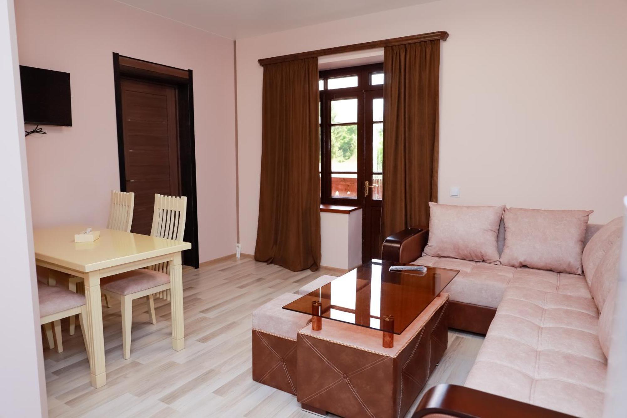 Hotel Dilijan Old Center Kültér fotó